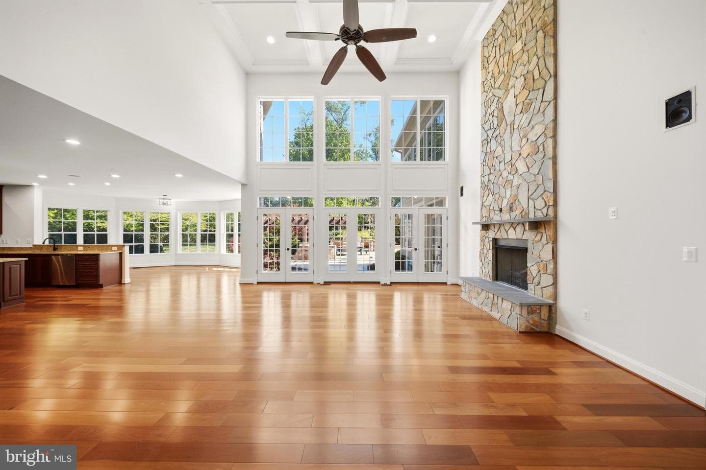 12228 Worthington photo 22