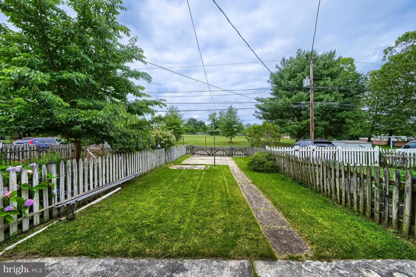 1566 Cottage Lane photo 26