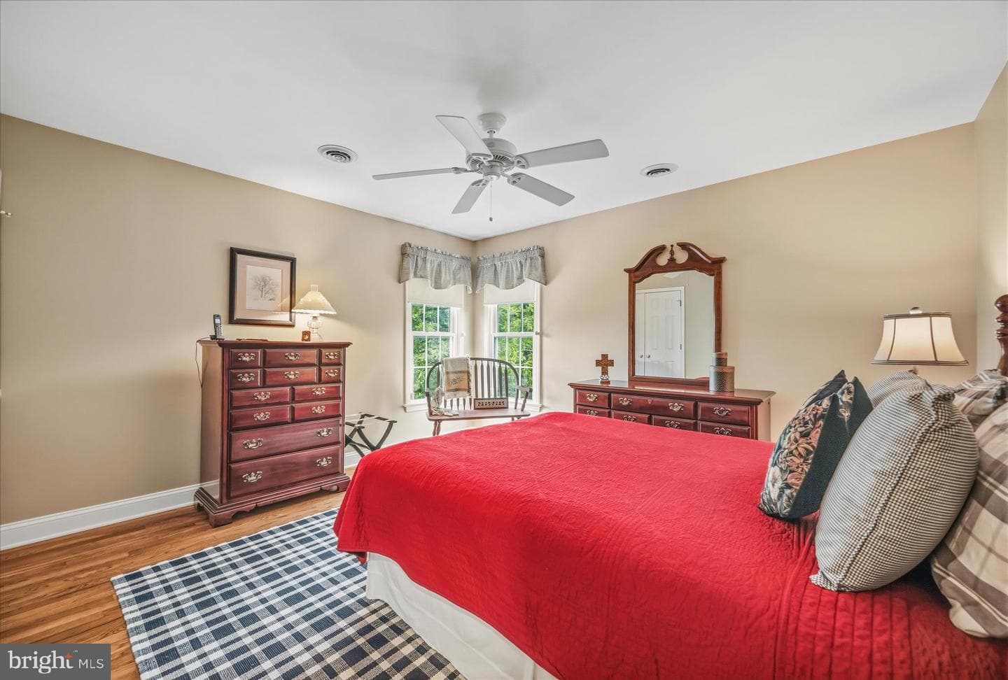 8 Rolling Farm Court photo 35