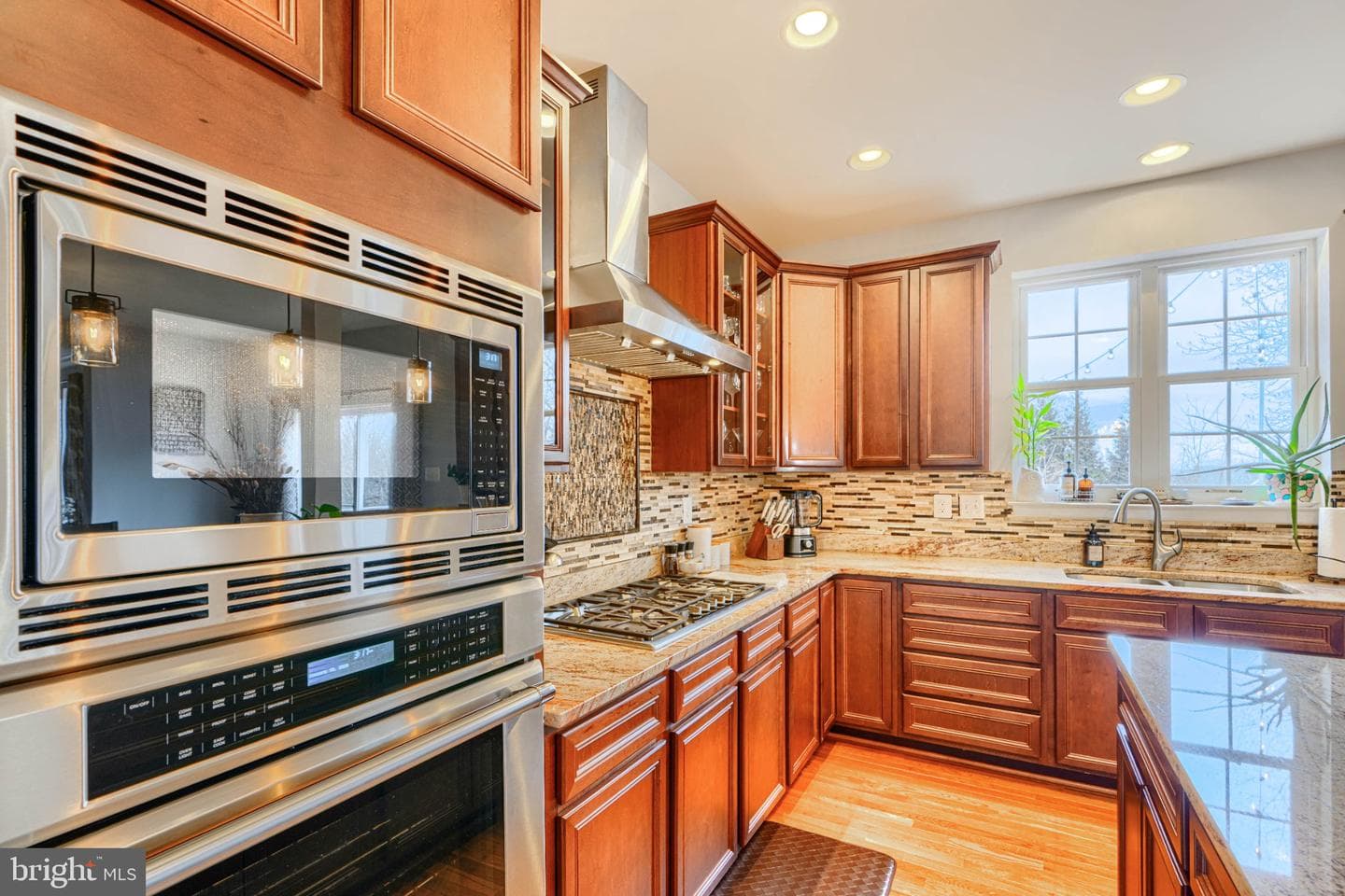 406 Sherwood Road photo 26