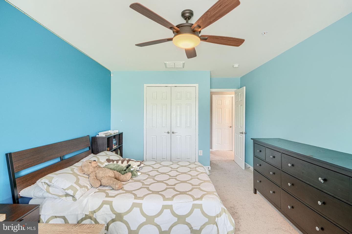 406 Sherwood Road photo 38