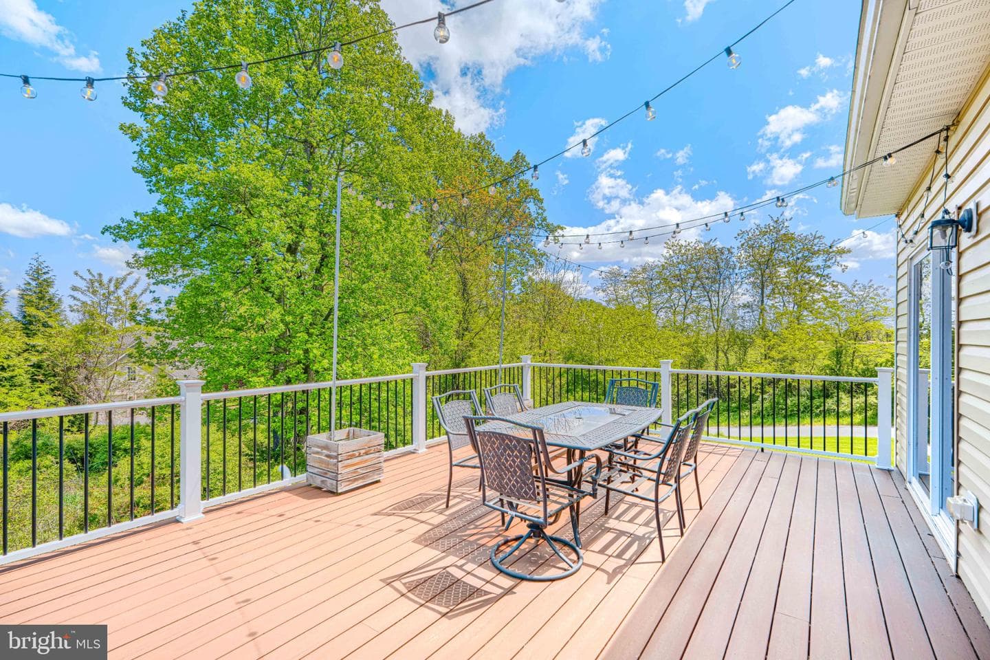 406 Sherwood Road photo 60