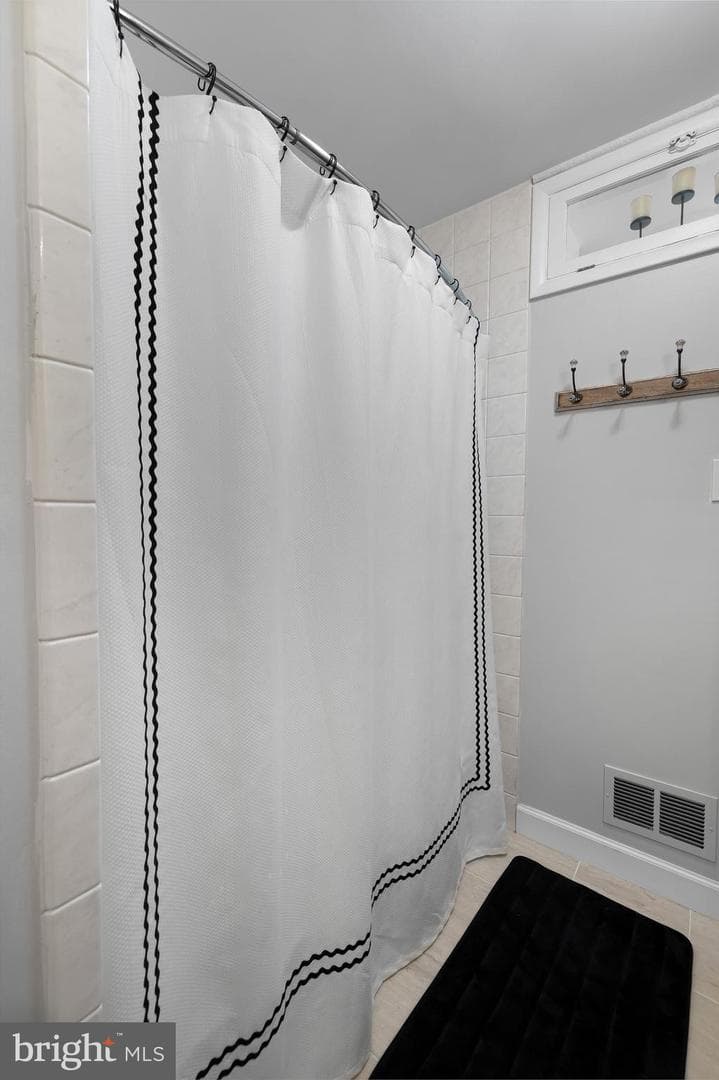8928 Satyr Hill photo 21