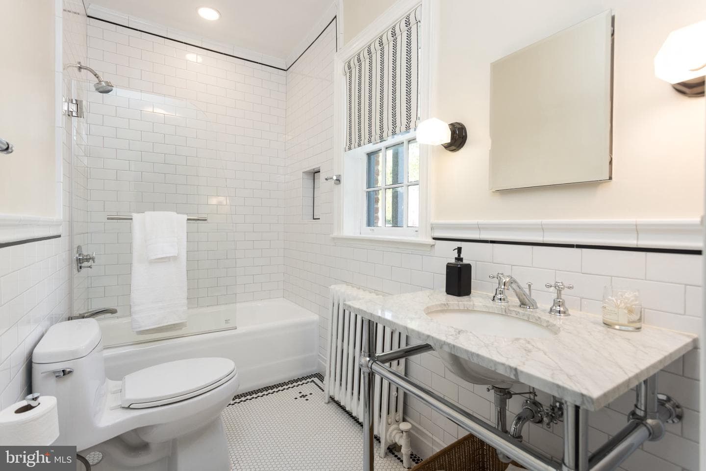 7005 Copeleigh photo 27