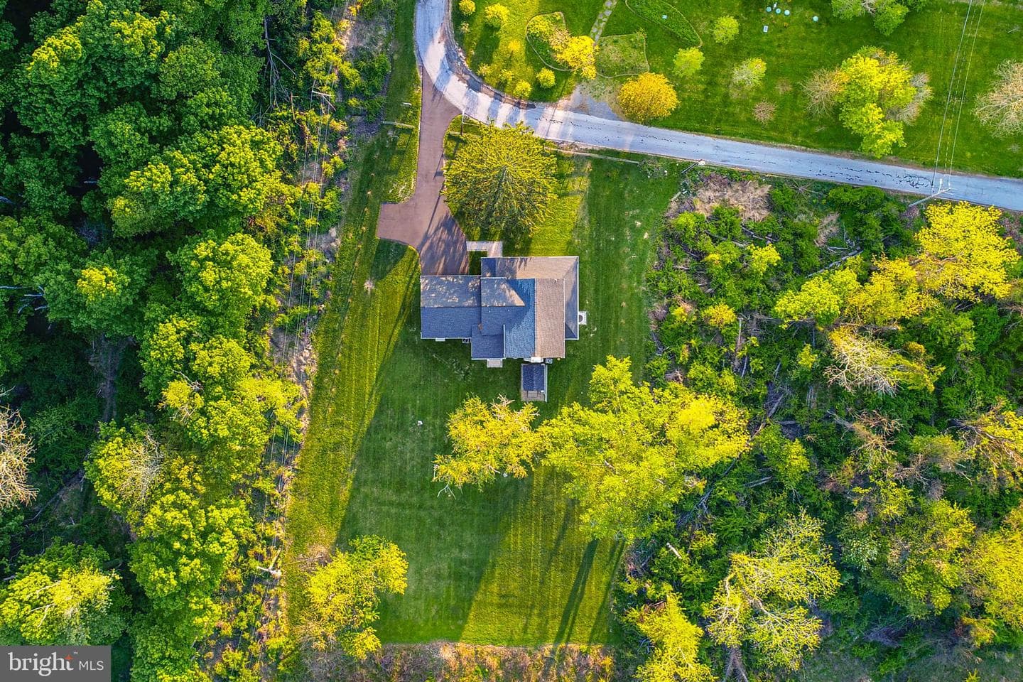 2705 Spring Hill Road photo 43