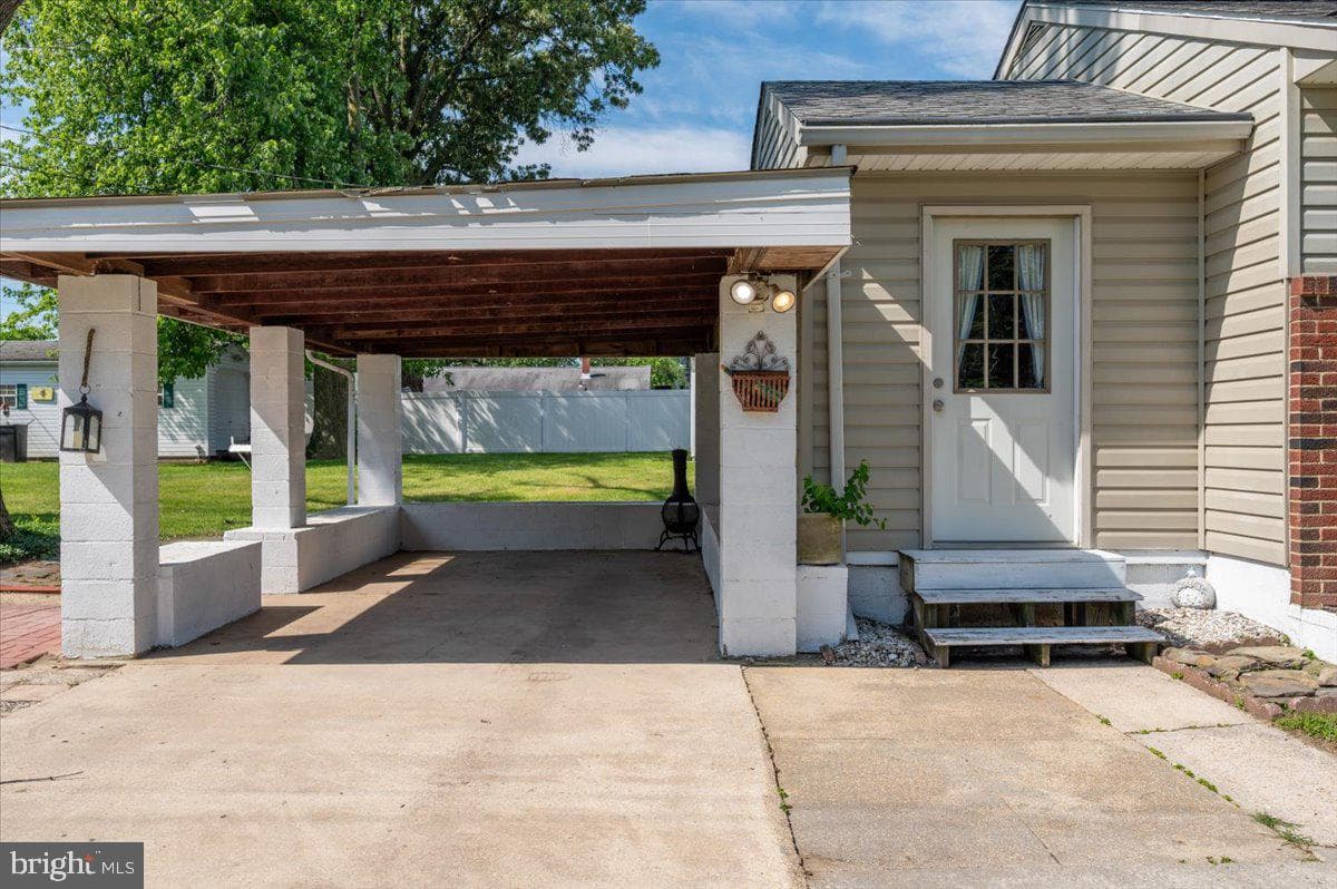 3231 Grace Road photo 5