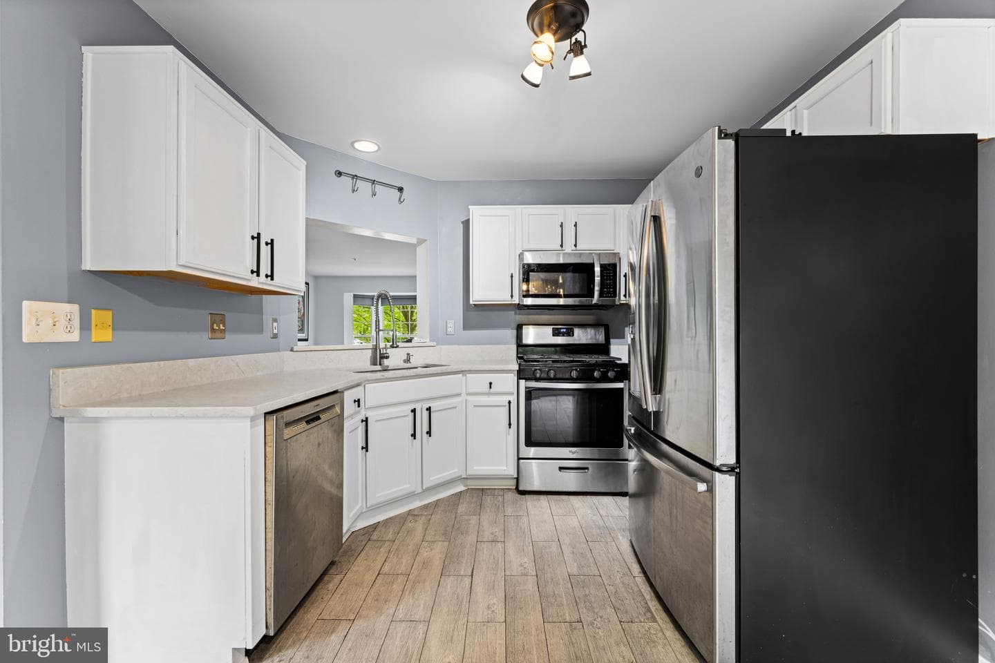 4521 Ingham Rd photo 11