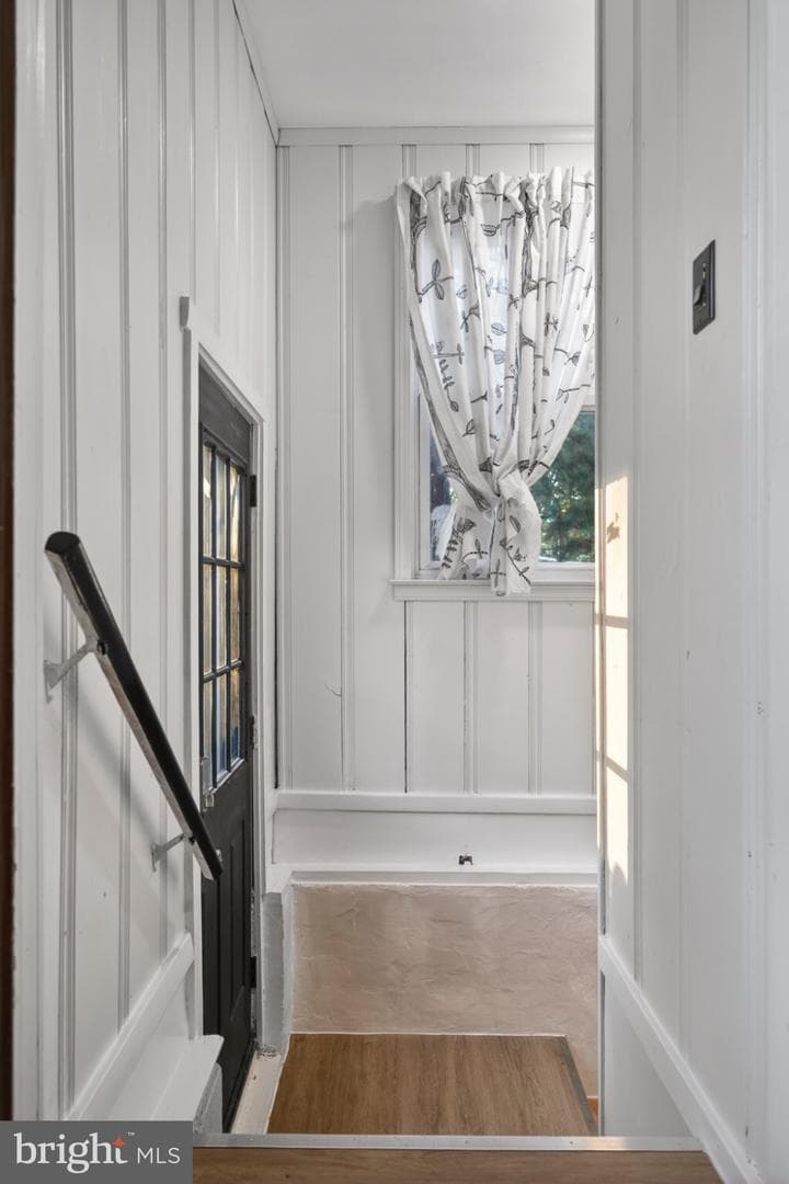 946 Martin Road photo 27