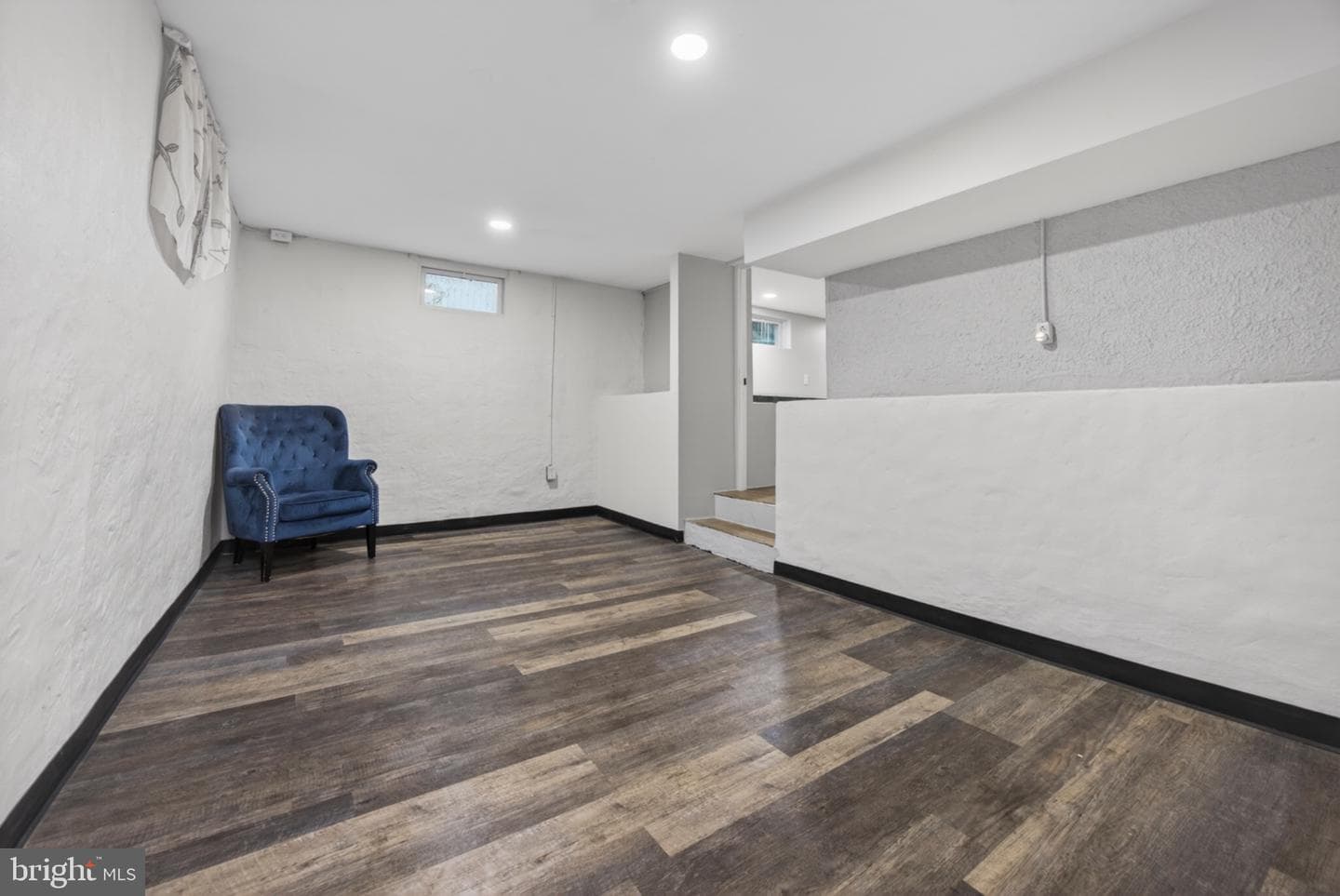 946 Martin Road photo 28