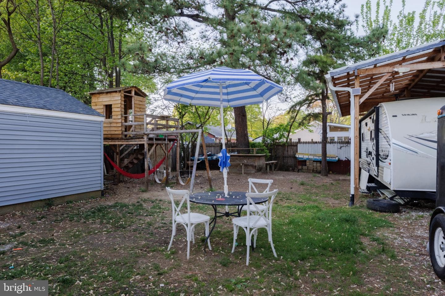 946 Martin Road photo 42