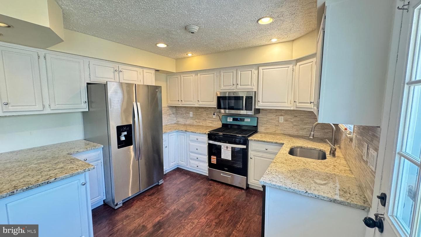 7835 Perry photo 15