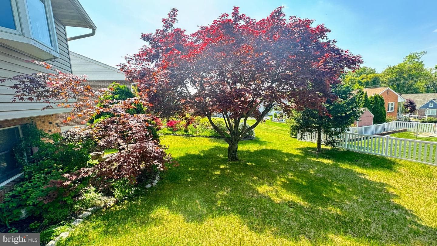 7835 Perry photo 40
