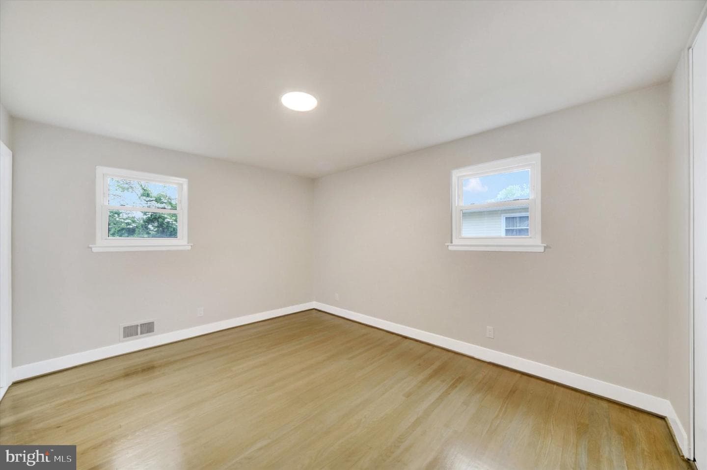 3709 Lamoine Road photo 13