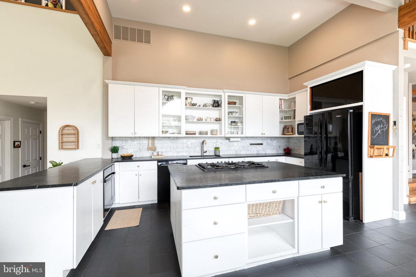 15701 Home Road photo 25