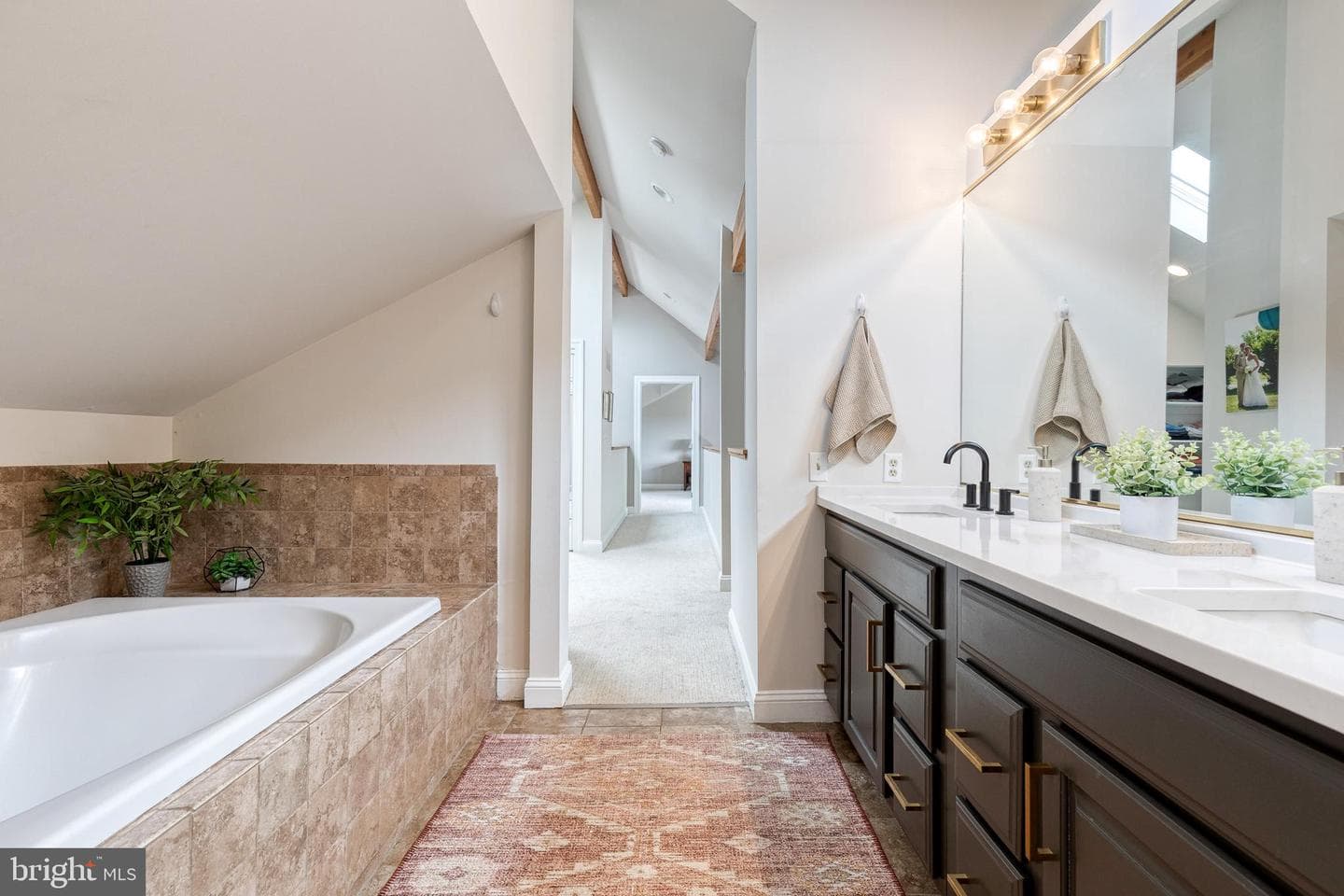 15701 Home Road photo 44