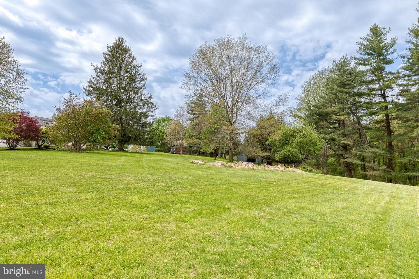 15701 Home Road photo 73