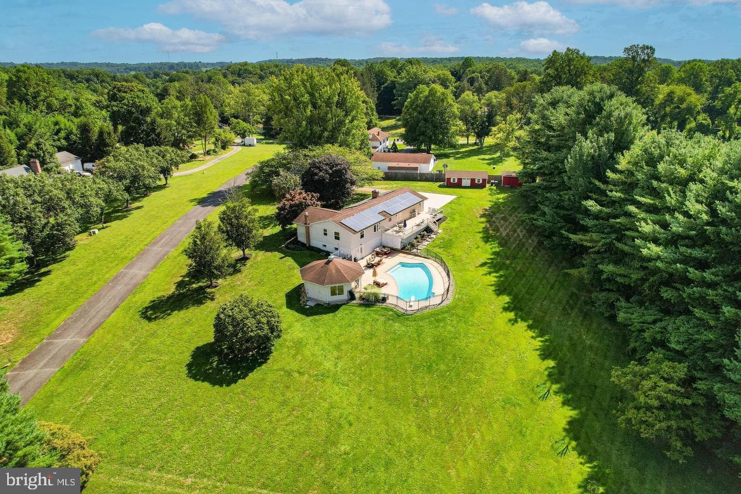 9311 Dogwood Road photo 1