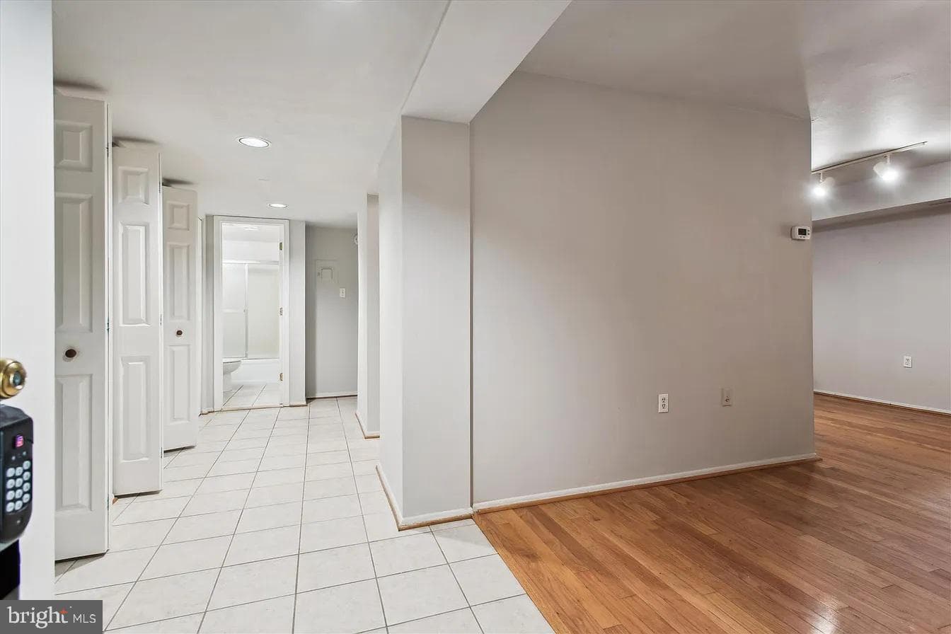 1811 Snow Meadow Lane #t-1 photo 17