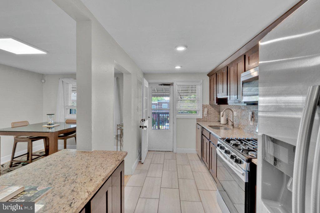 1329 Halstead Road photo 15