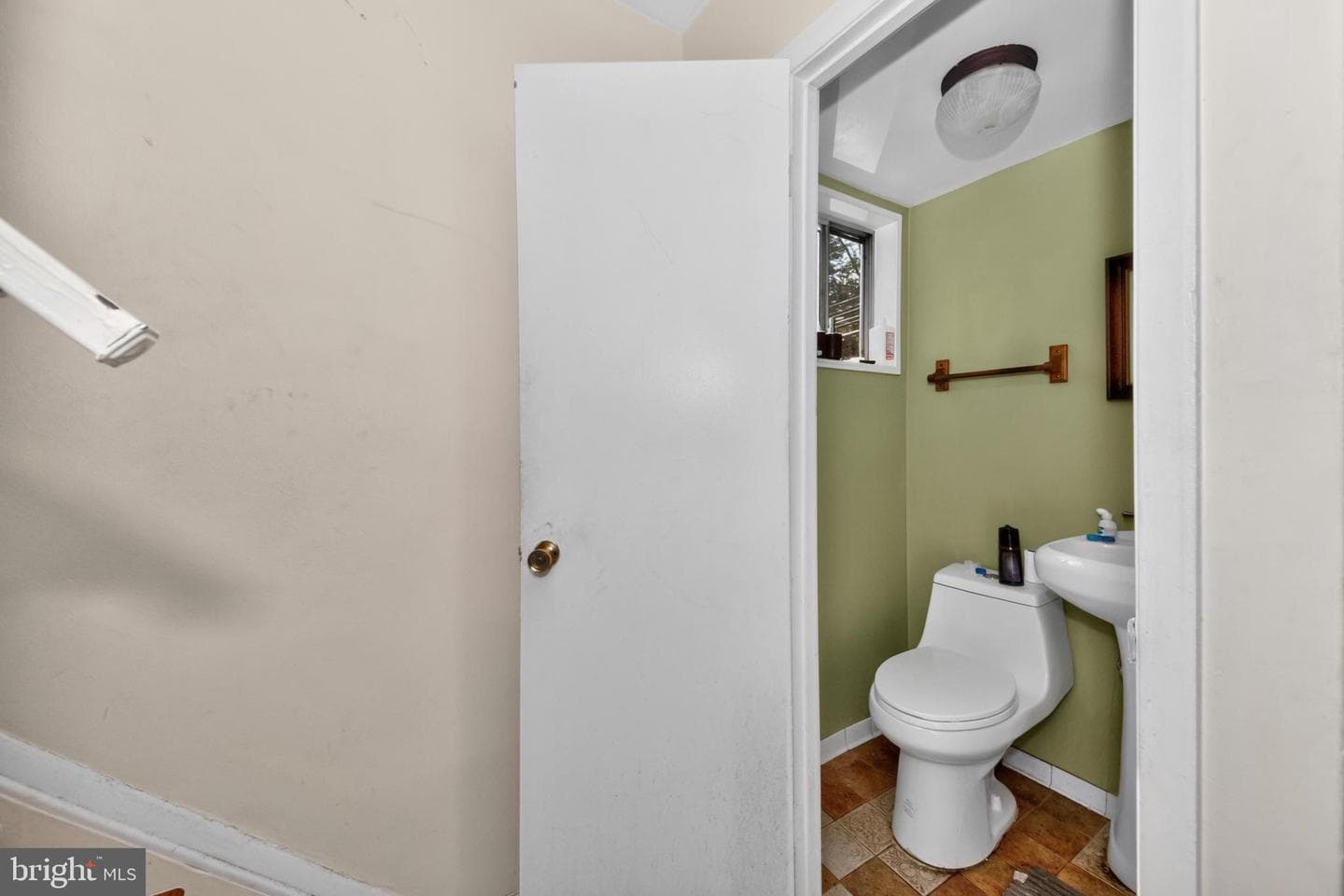 4920 Old Court Road photo 3
