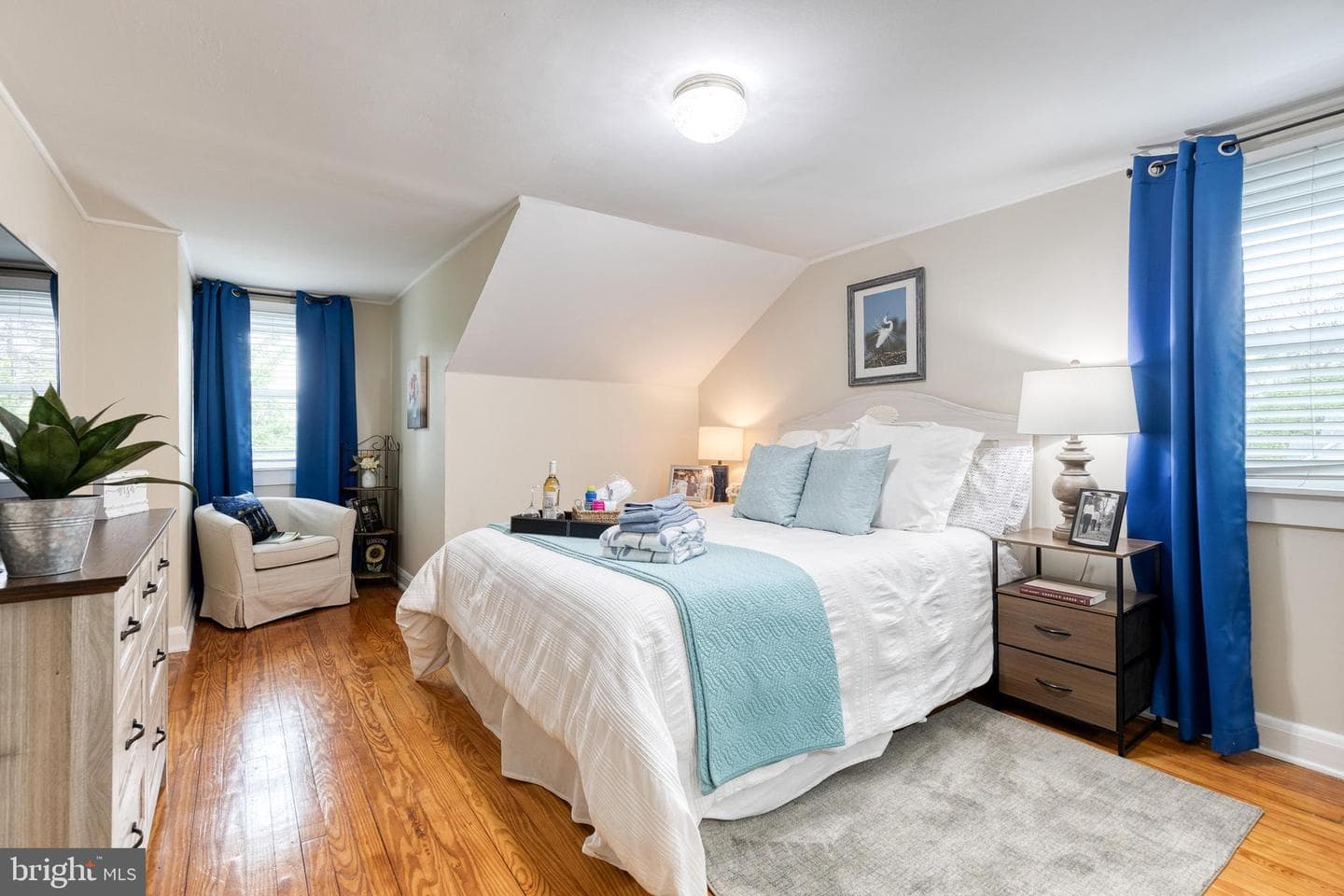 222 Warren Road photo 35