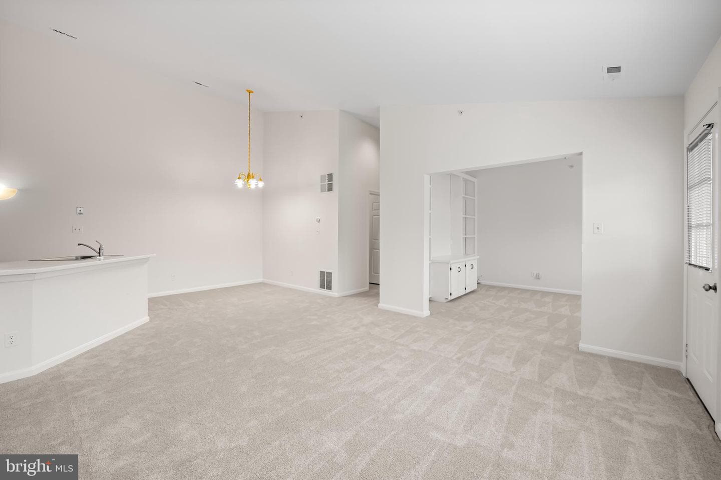 9 Tintern Court #304 photo 12