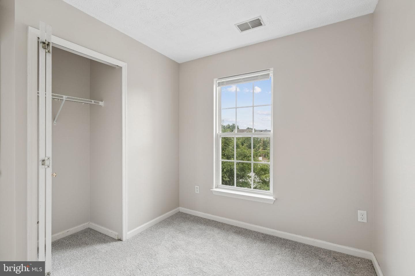 9314 Vanguard Court photo 23