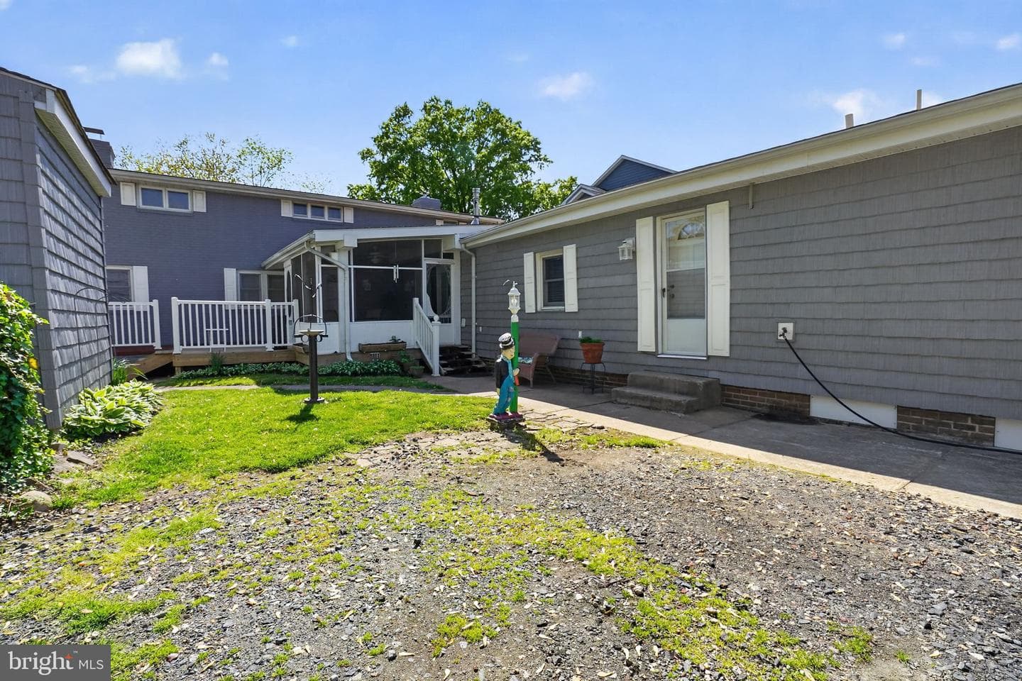 3500 Glenwood Road photo 9