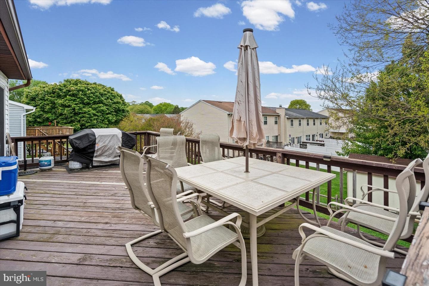 9453 Seven Courts Drive photo 26