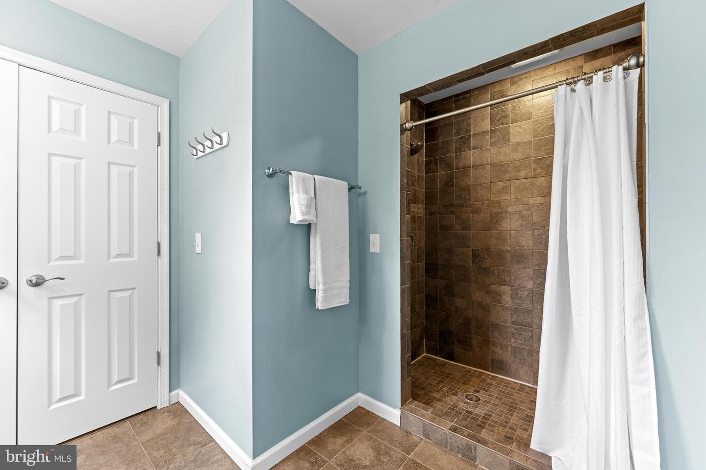 2300 Ravenview Road photo 31