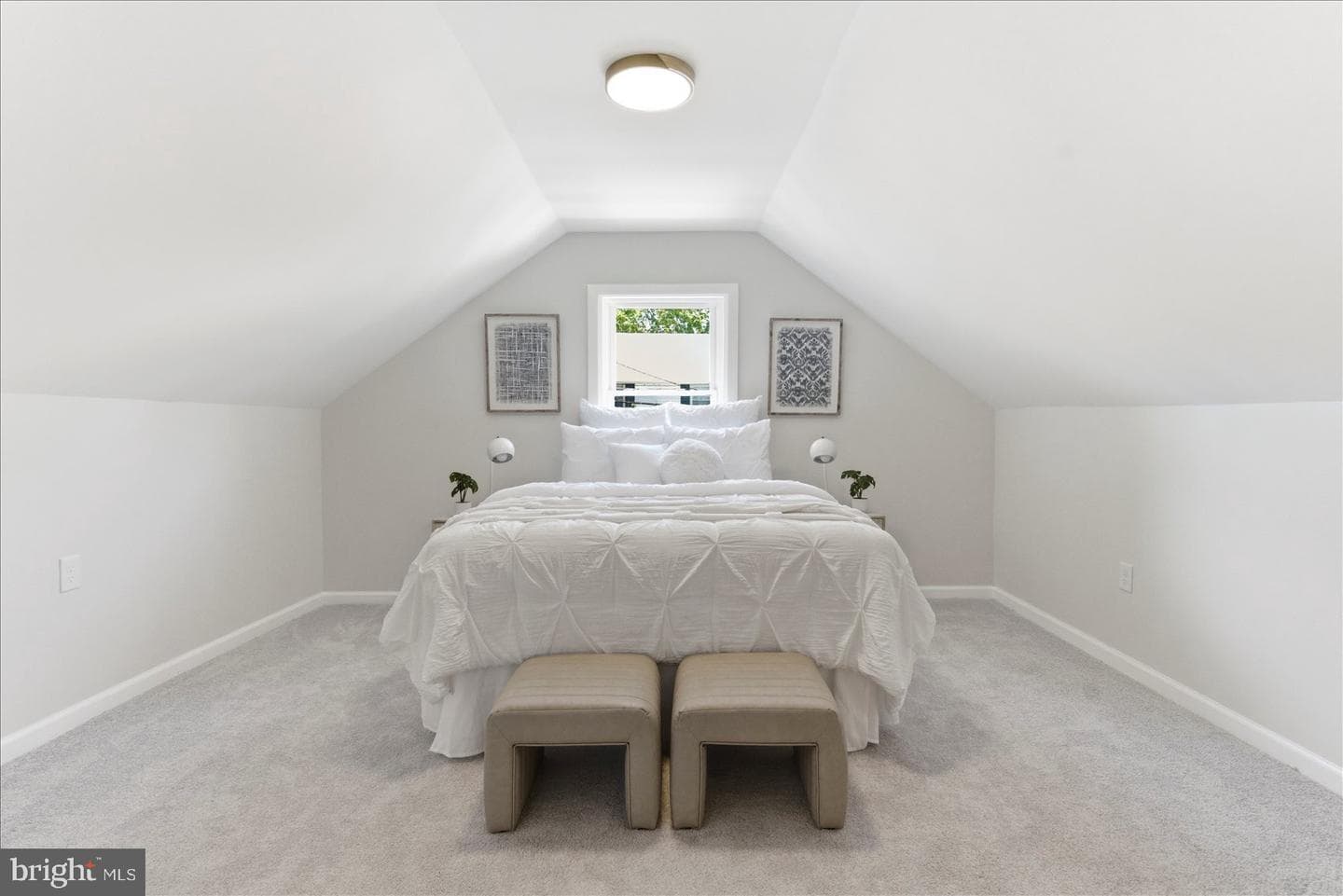 1 Glenwood Avenue photo 15