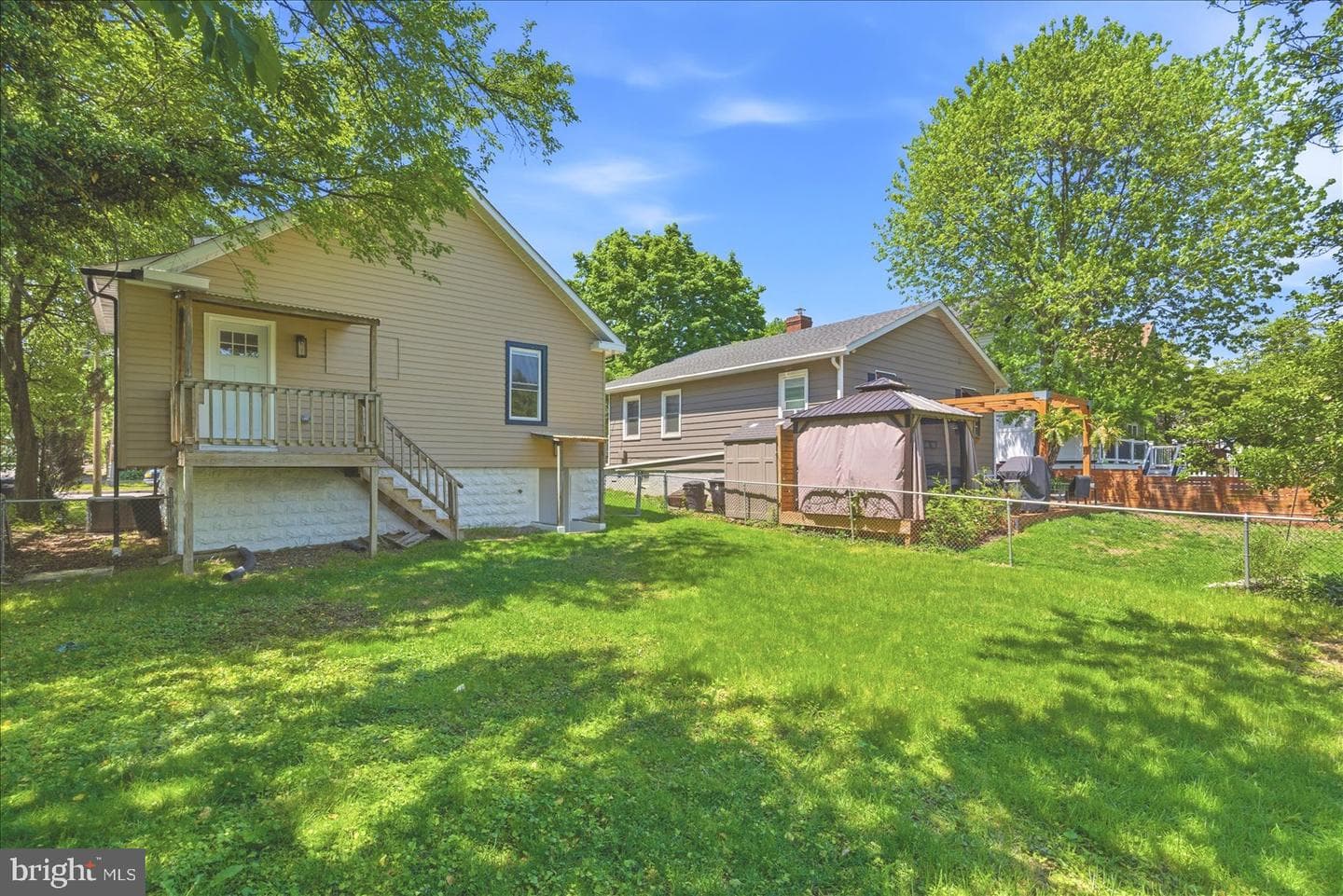 1 Glenwood Avenue photo 31