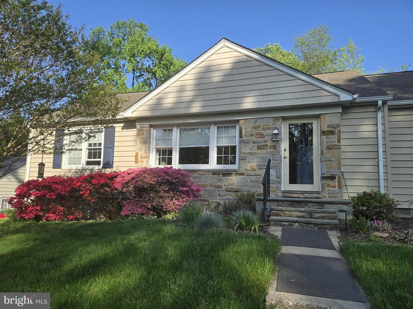 508 Charles Street Avenue photo 5