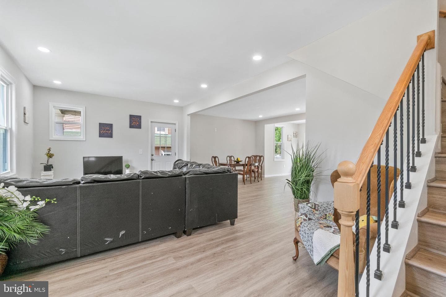 115 Symington Avenue photo 4