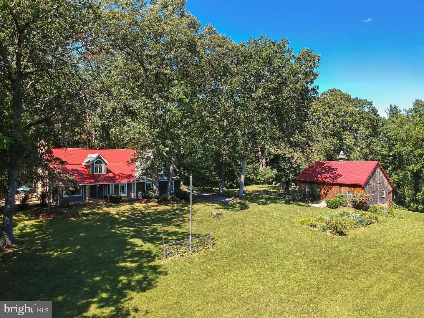 18603 Falls Road photo 11