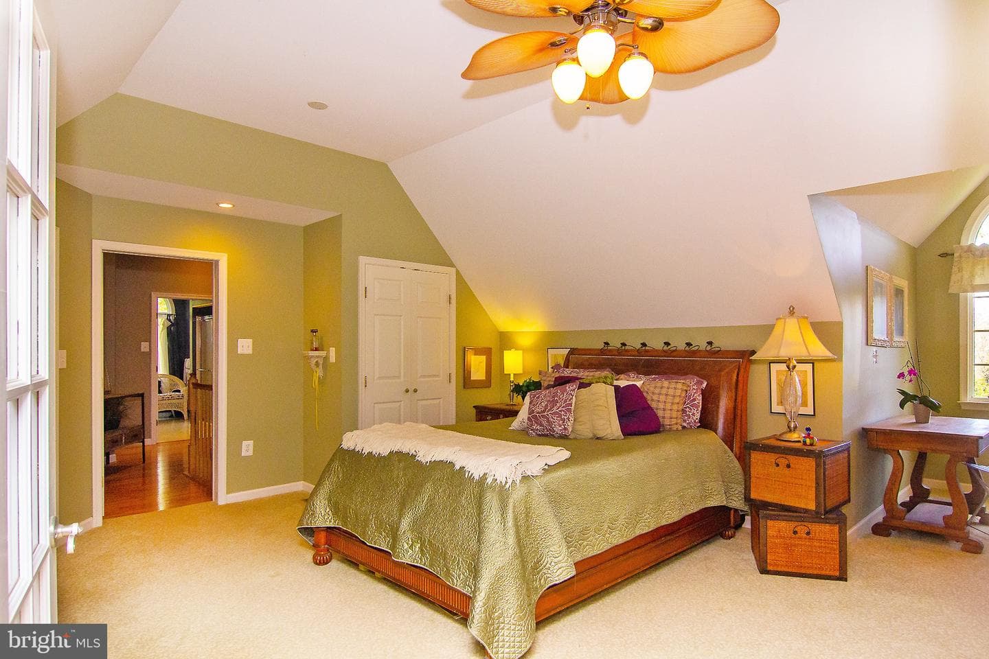 18603 Falls Road photo 44