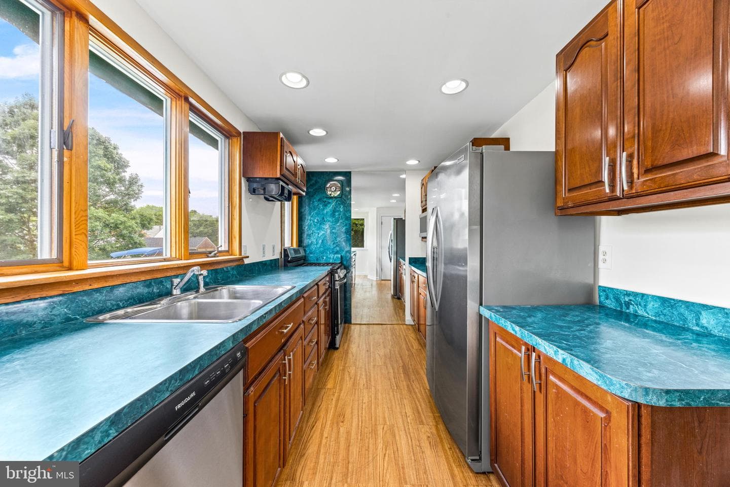 1257 Circle Dr photo 18
