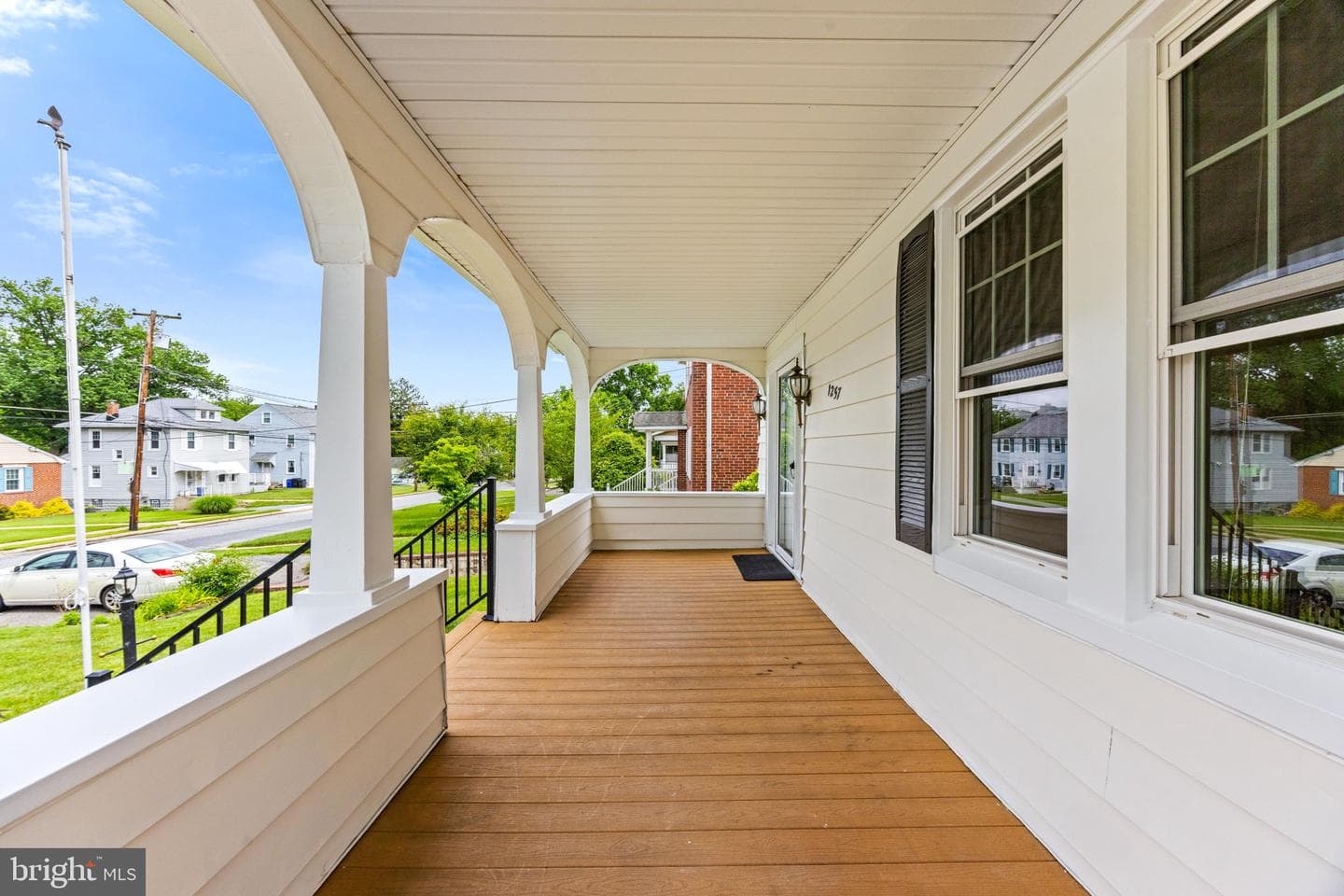 1257 Circle Dr photo 5