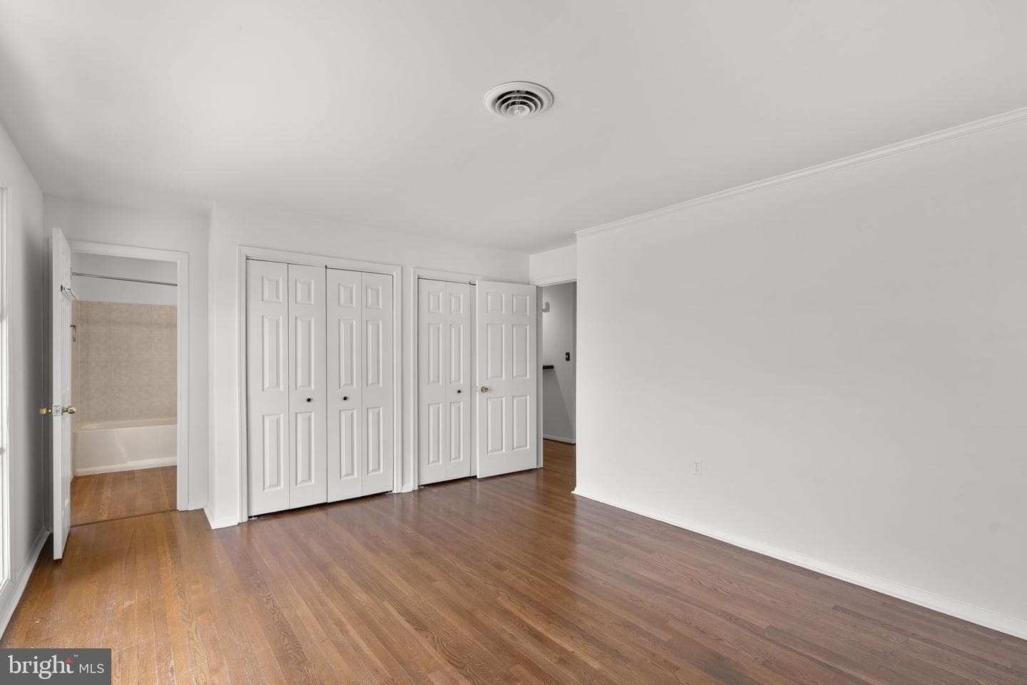 7512 Far Hills Drive photo 24