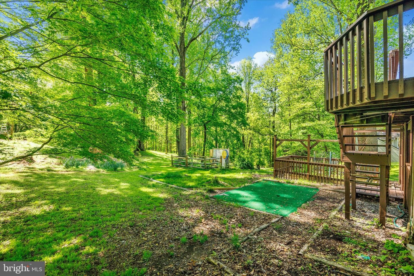 10913 Summit Avenue photo 34