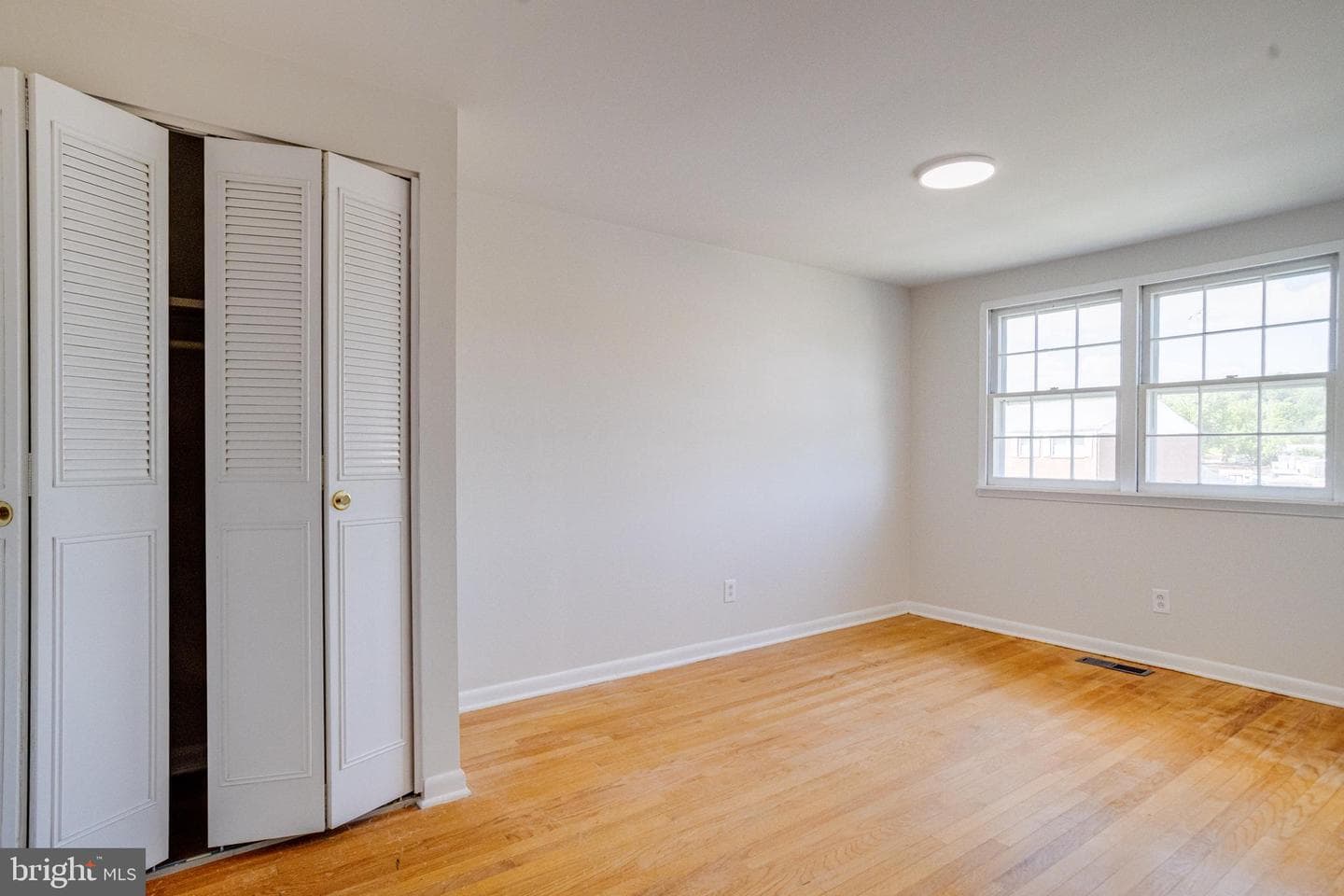 5611 Chelwynd Road photo 28