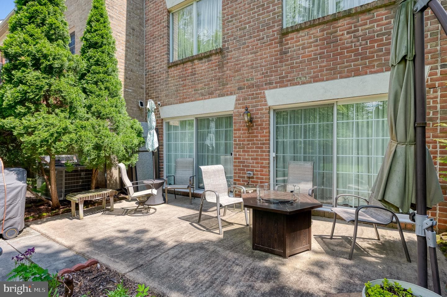 2 Alderman Court photo 45