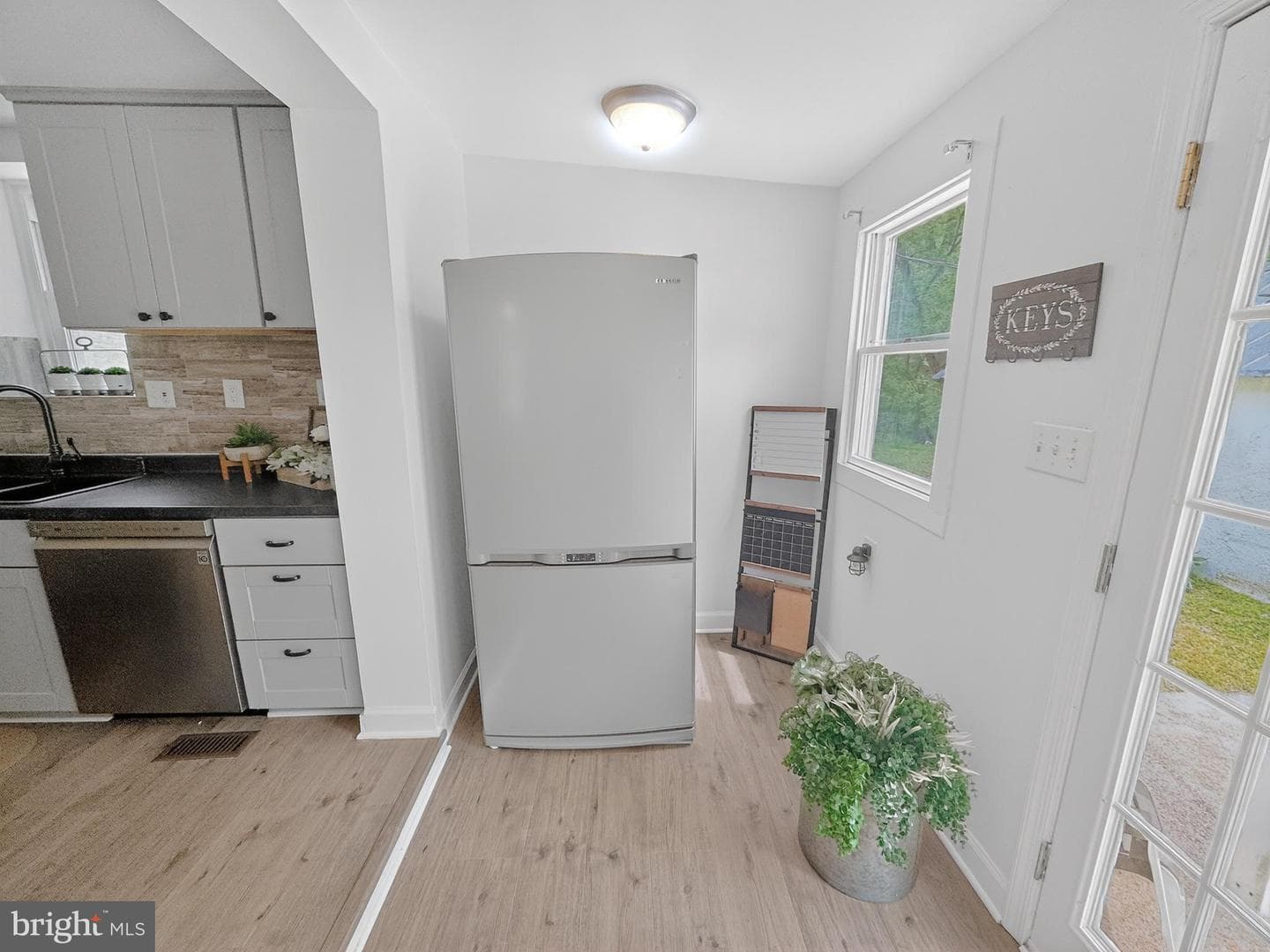 9955 Belair Road photo 27