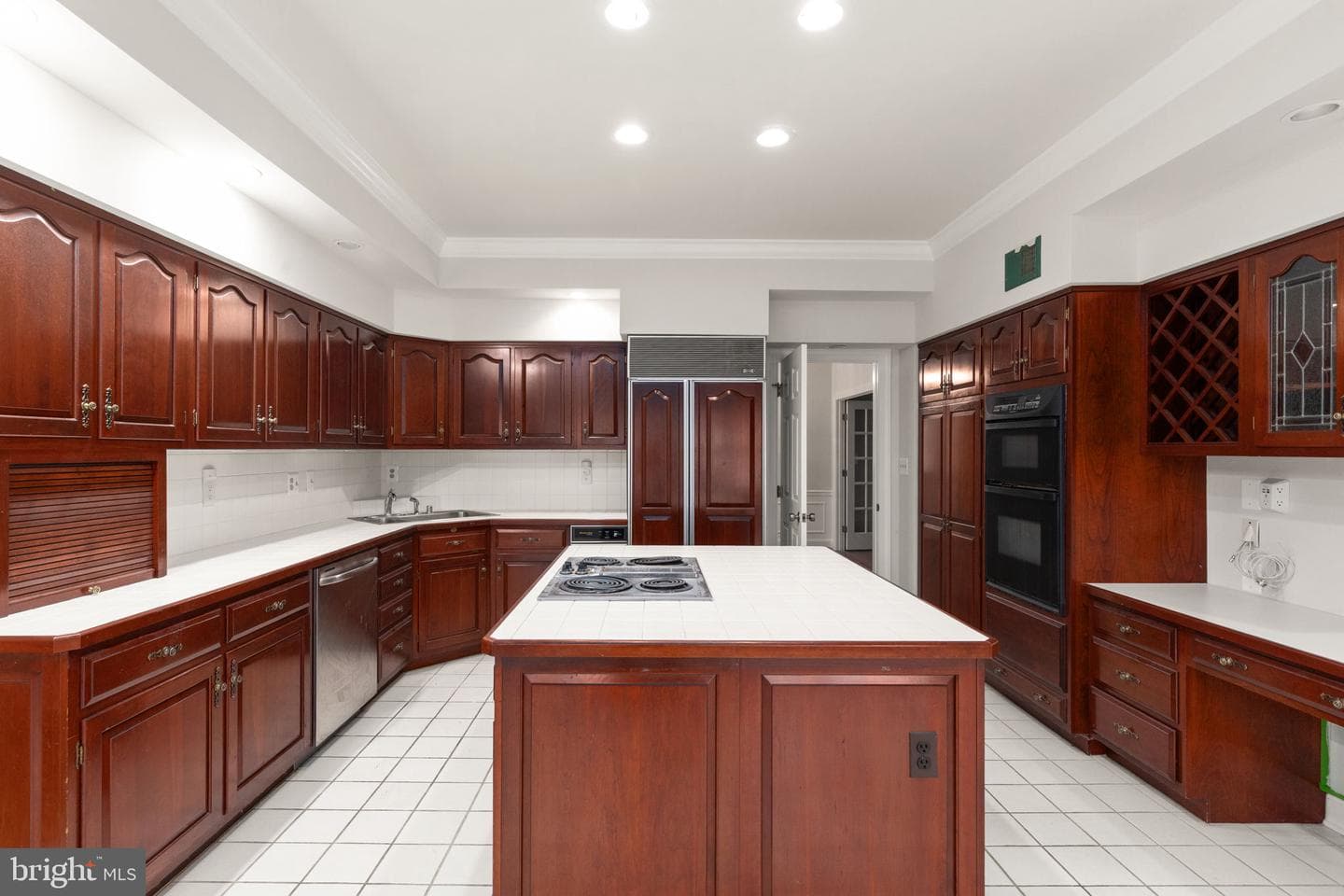 14613 Philpot Road photo 7