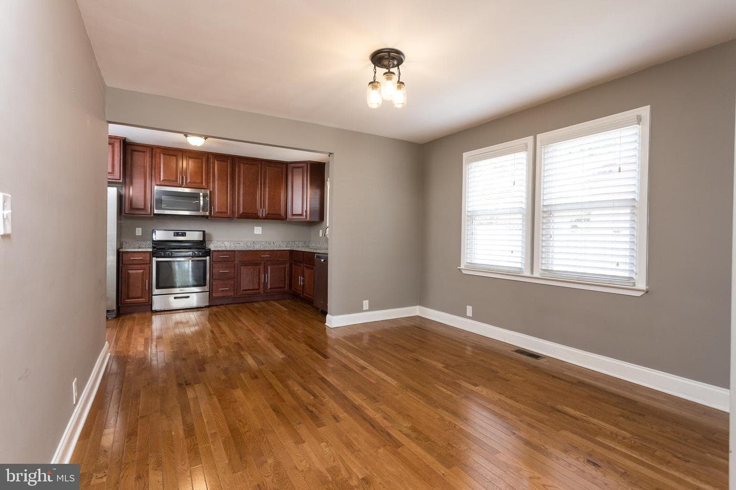 4304 Kensington Road photo 10