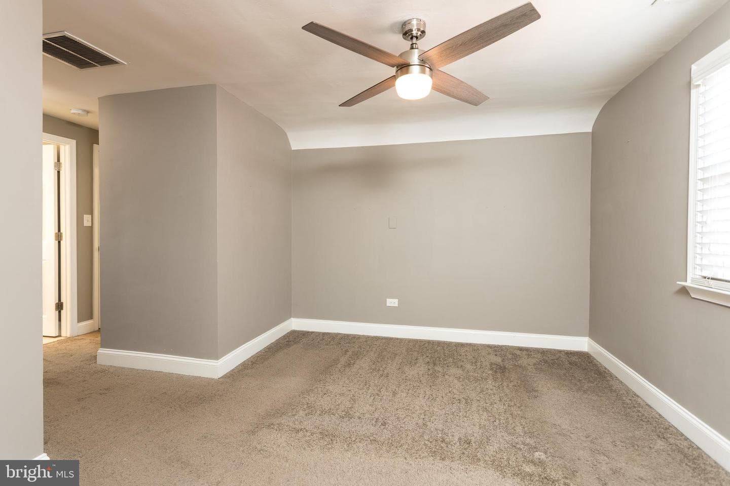 4304 Kensington Road photo 23