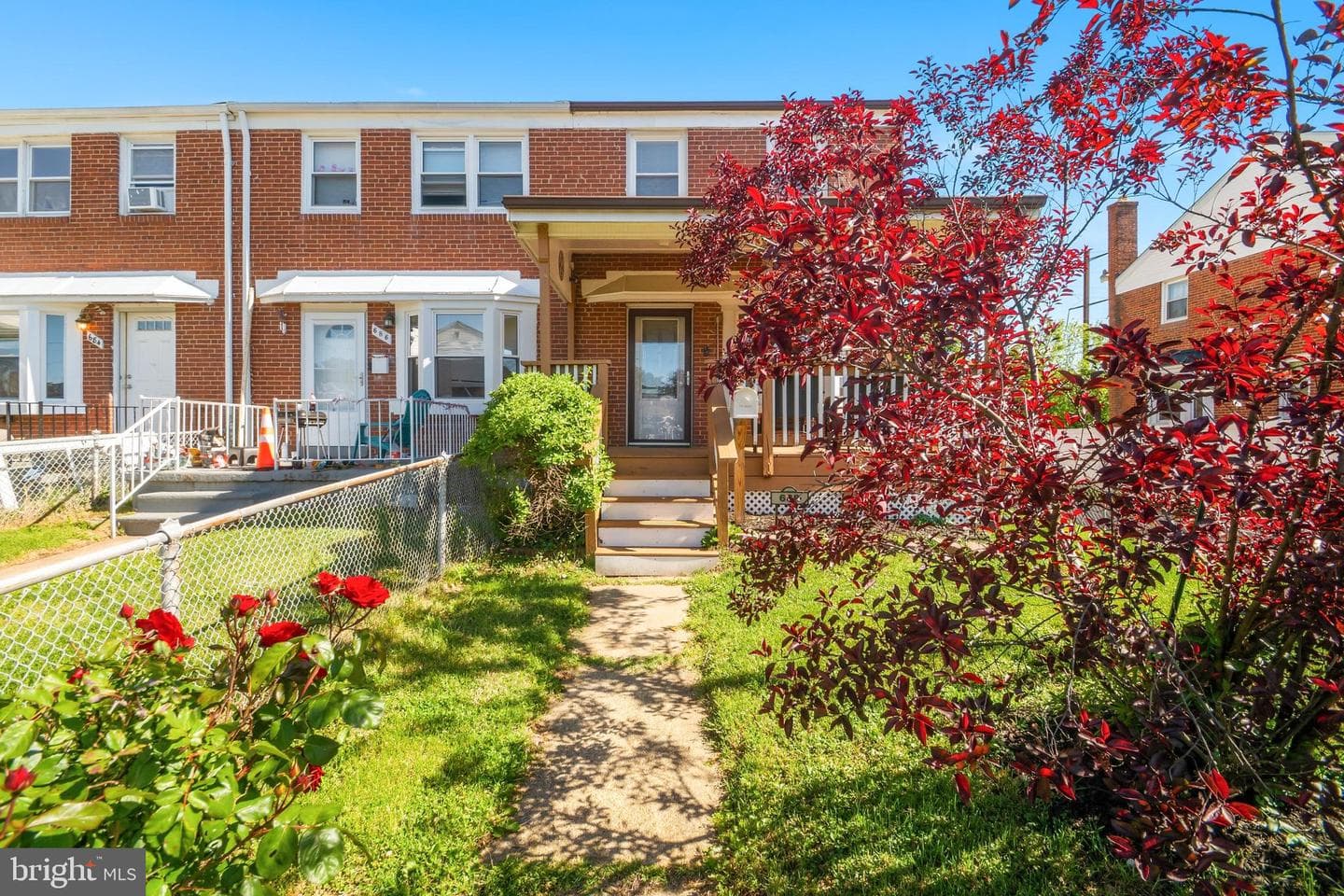 688 Middlesex Road photo 1