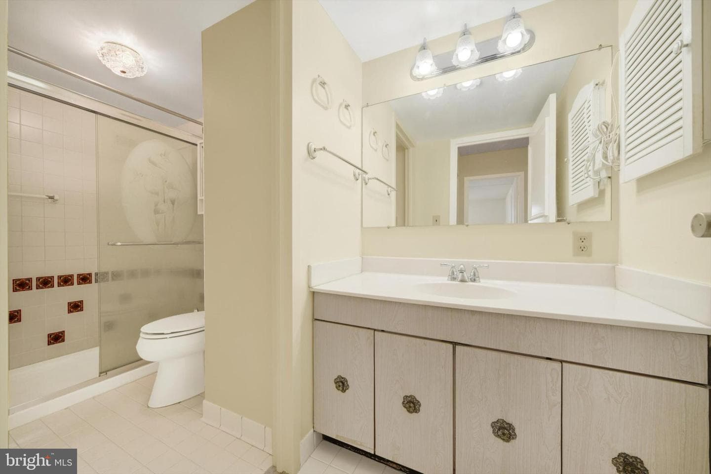 205 E Joppa Road #1604 photo 14