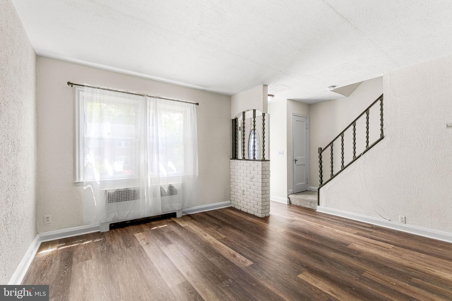 104 Westowne Road photo 8