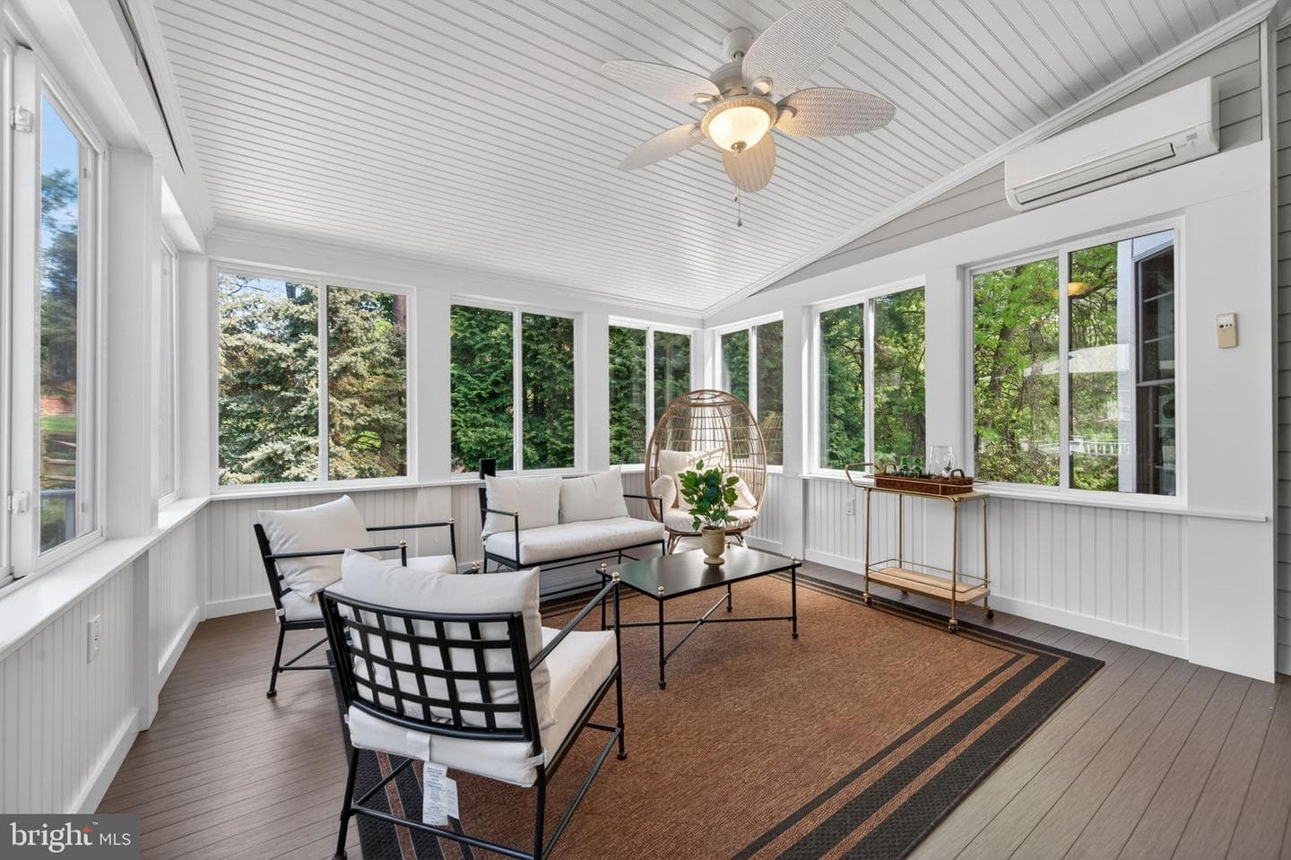 6 Seaberry Court photo 24